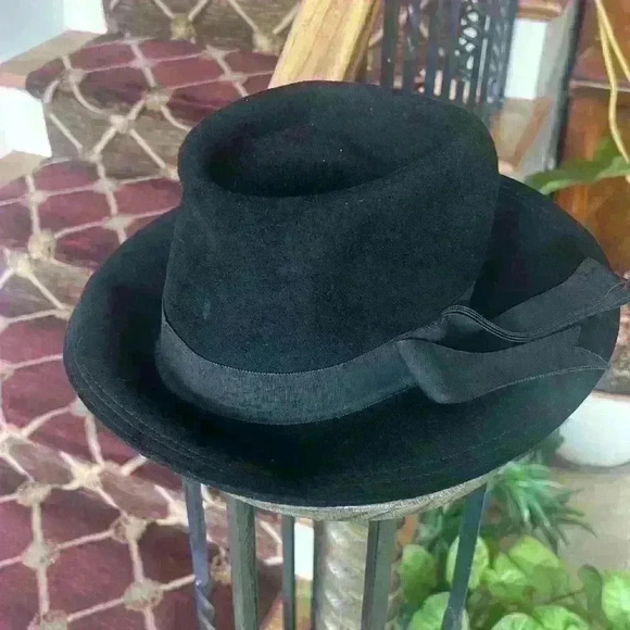 Vintage TNLee Neumann Endler 100% Wool Black Hat Union made USA. Good condition - Picture 13 of 13